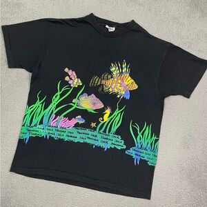 Vintage 90s animal T-shirt